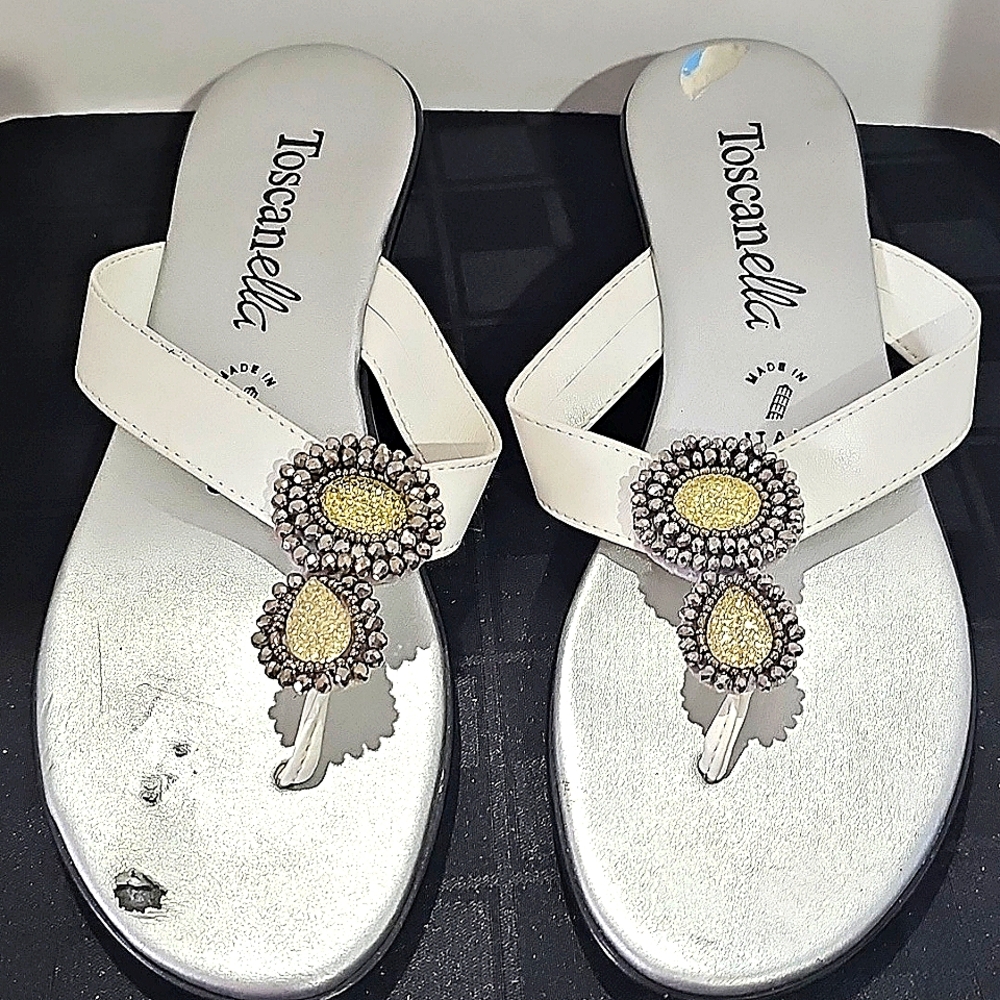 Ladies Toscanella sandals size 6 1/2